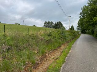 9999 Hensley Rd, East Bernstadt, KY 40729