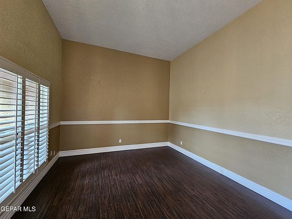 3rd image of 1210 Cambria Cove Pl