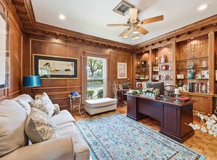 9001 N Lake Dasha Drive, Plantation, FL 33324
