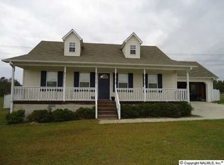 401 Land Cir, Albertville, AL 35950