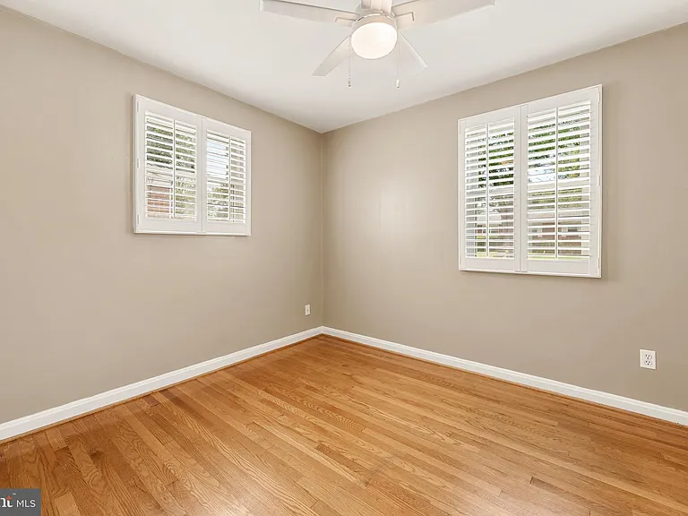 11809 Timber Ln — Photo 15