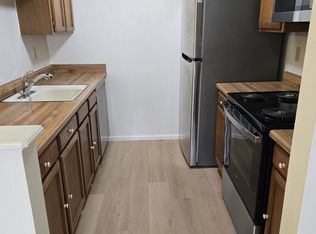 10920 W Florida Ave APT 427, Lakewood, CO 80232