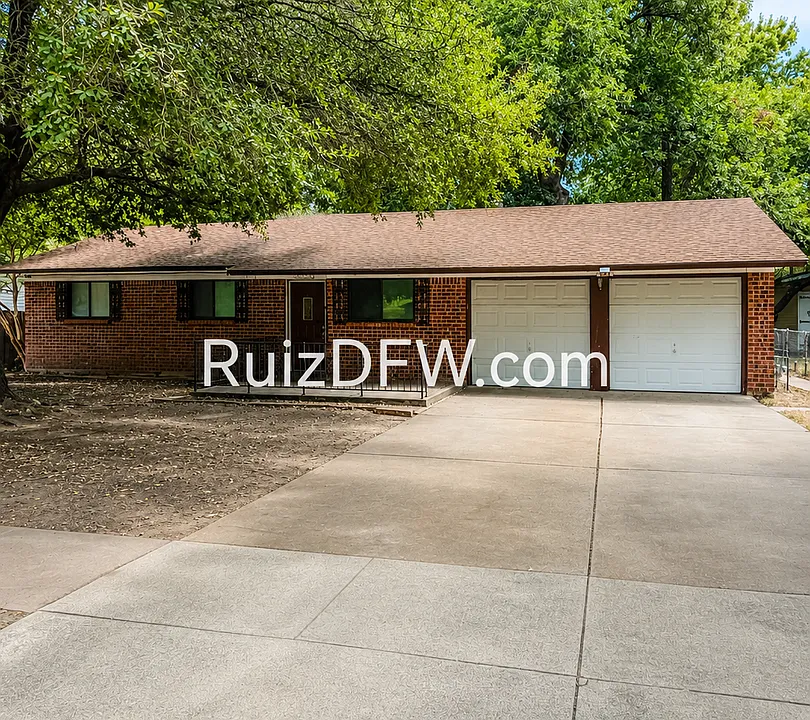 4040 Driskell Blvd