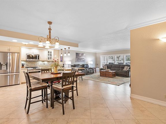 5th image of 3850 Galt Ocean Drive #110