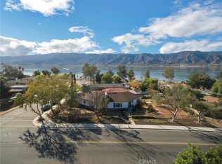1400 W Heald Ave, Lake Elsinore, CA 92530
