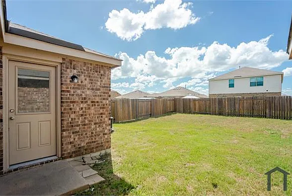 3107 Angus Dr — Photo 27