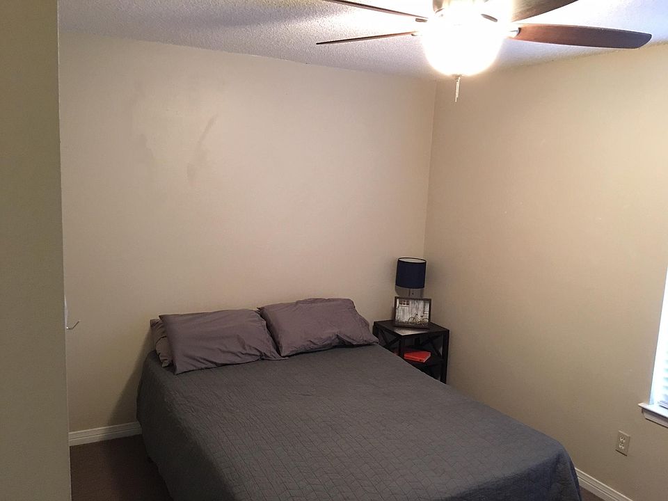 1st image of 941 E Johnson Ave APT D