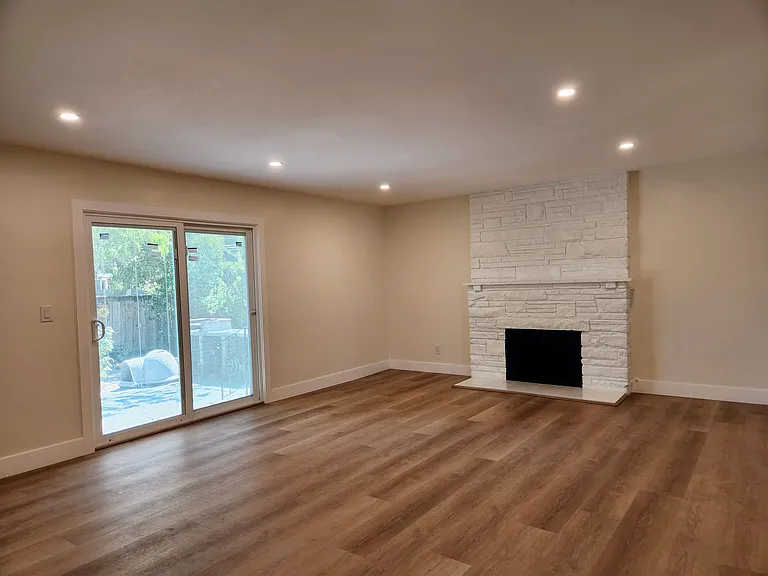 2270 Yucca St — Photo 6