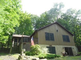 87 Ridge Rd, Lake Ariel, PA 18436
