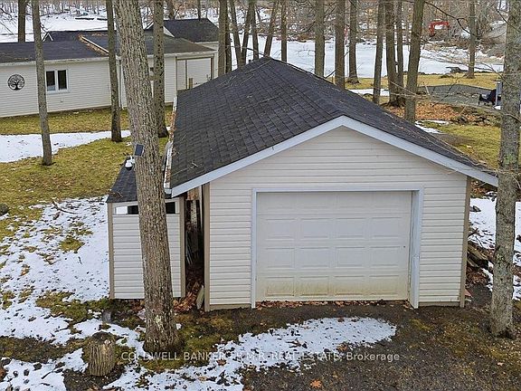 4th image of 1115 Cook Rd