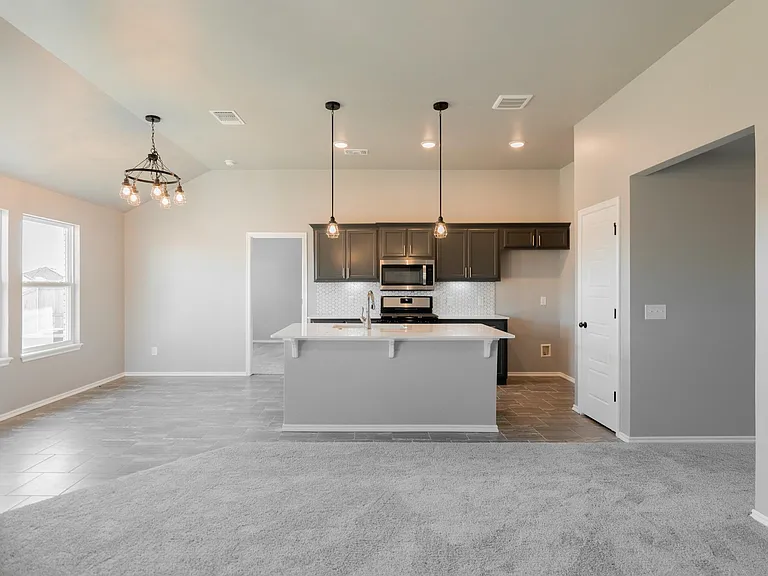 4306 W Country Club Dr — Photo 6