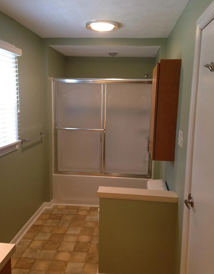 2 bed, 1500 sqft, $1,350 — Photo 2