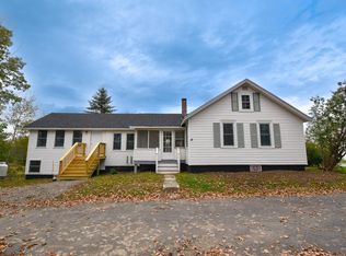 245 Main St, Corinth, ME 04427