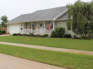 1611 Durham St, Bradley, IL 60915