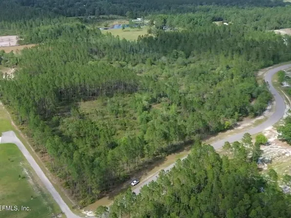 14067 DUNROVEN Drive, Bryceville, FL 32009