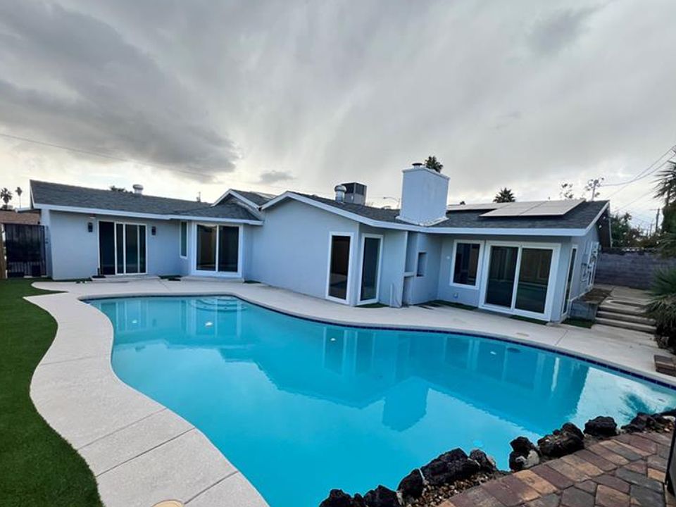 1st image of 3140 Hebard Dr