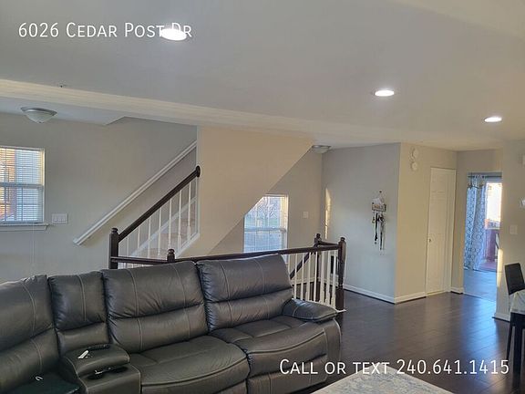 3rd image of 6026 Cedar Post Dr