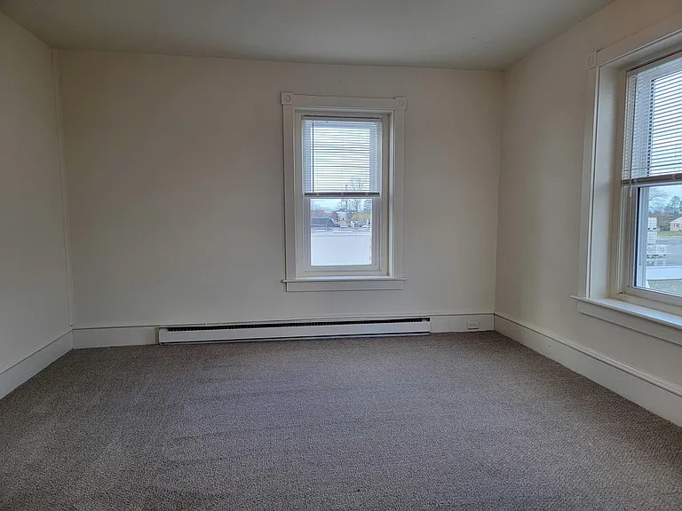 501 W Main St #3 — Photo 14