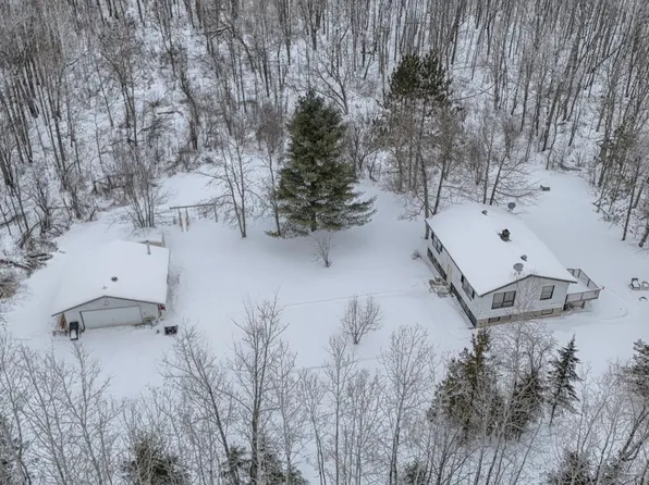 27176 Birch Dr, Bovey, MN 55709