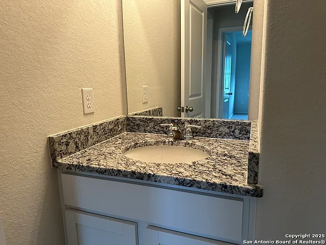 3926 Copper Riv — Photo 8