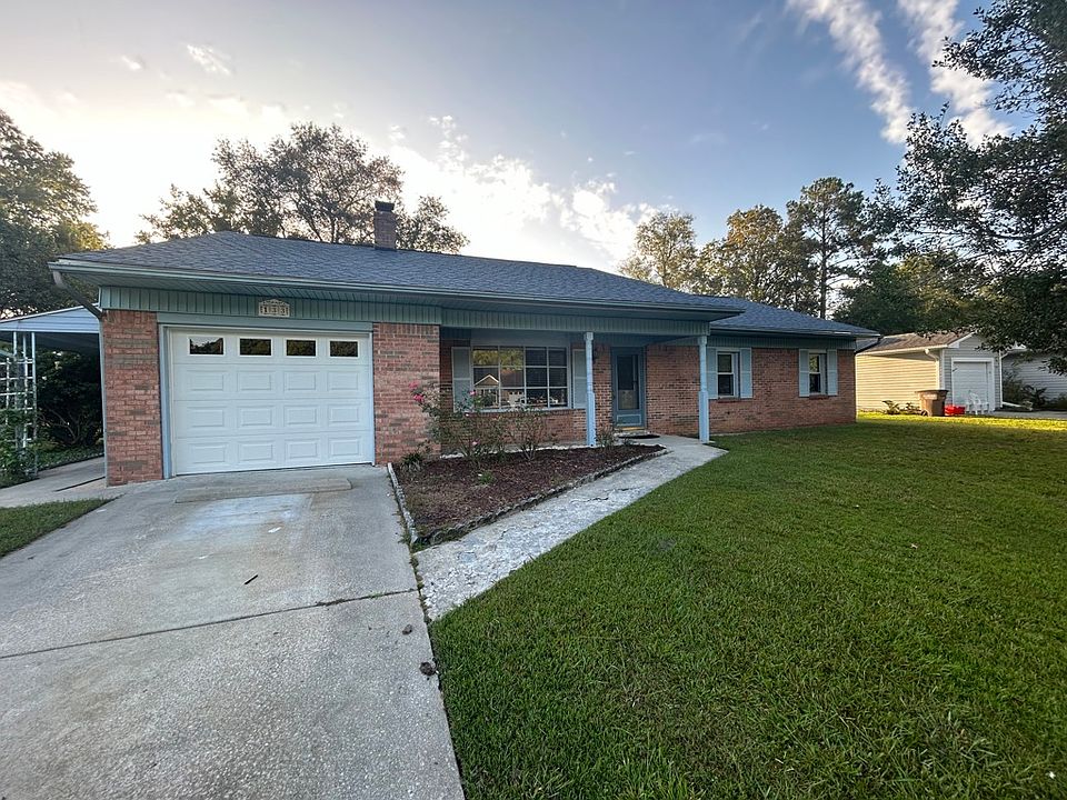 1st image of 133 Balsam Rd Room 2