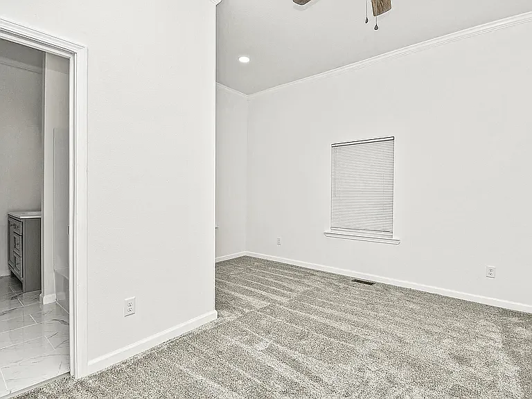 2207 N Kellett Ave — Photo 26