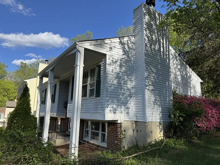 8505 Cherry Heights Ct — Photo 36