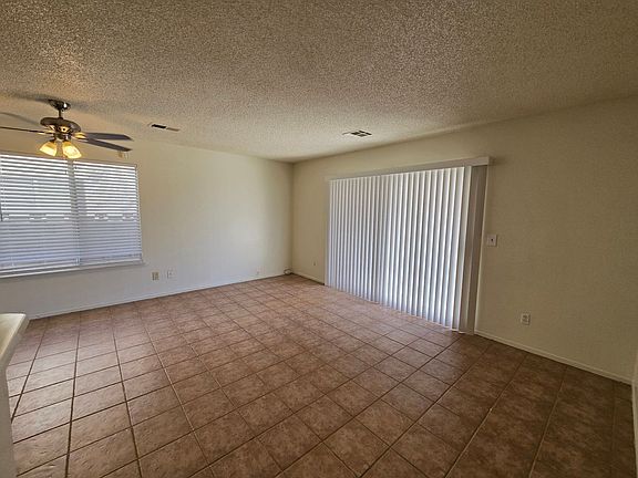 5th image of 2900 Drury St