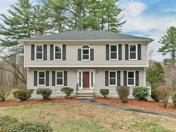 9 Isabella Drive, Londonderry, NH 03053