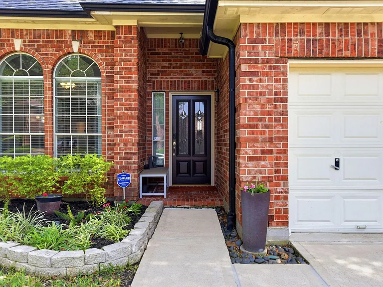2105 Mossy Trail Dr — Photo 4
