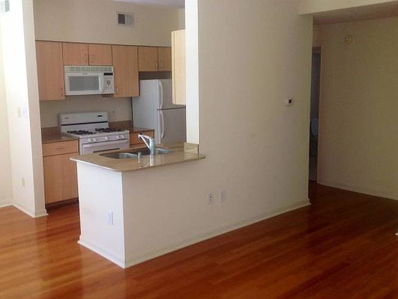 2nd image of 2209 Hancock Dr APT 5