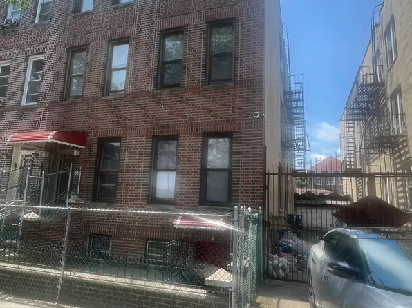 834 Schenectady Avenue image 3 of 7