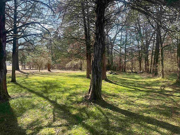 4th image of 975 Jenkins Ferry Rd