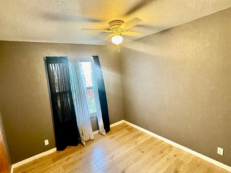 2709 Milo St — Photo 14