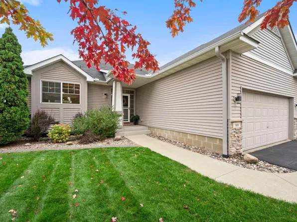 989 Danube Ave, Shakopee, MN 55379