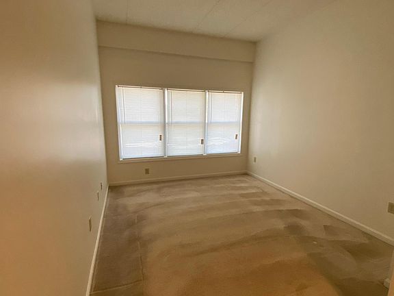 2nd image of 21155 Lexwood Dr Unit 108