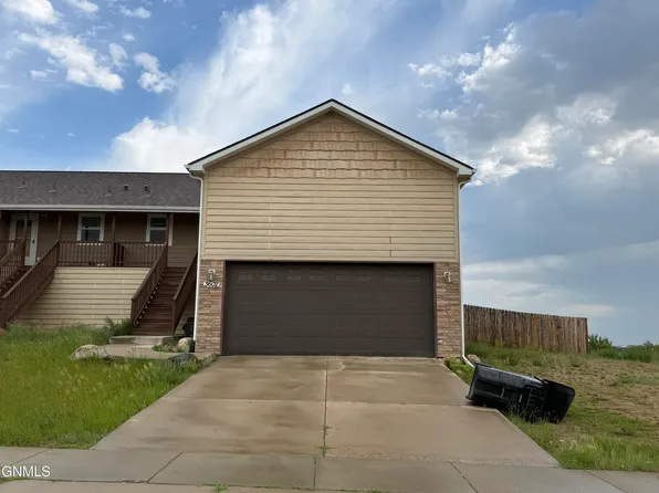 3602 10th Ave NE, Watford City, ND 58854