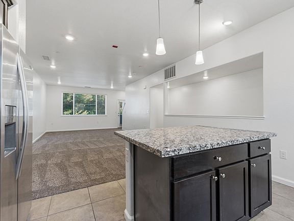 5th image of 285 Mark Jeffrey Ln