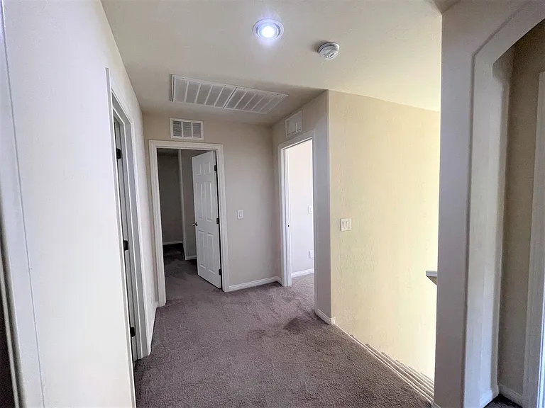 7063 Claythorn Rd — Photo 17