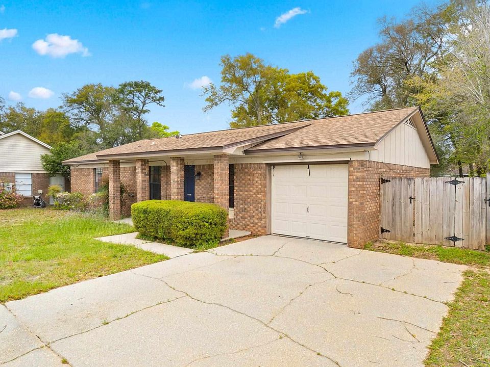 1st image of 3952 Elmcrest Dr
