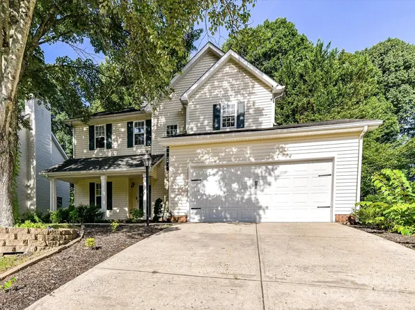 6027 Edinmeadow Ln, Charlotte, NC 28269