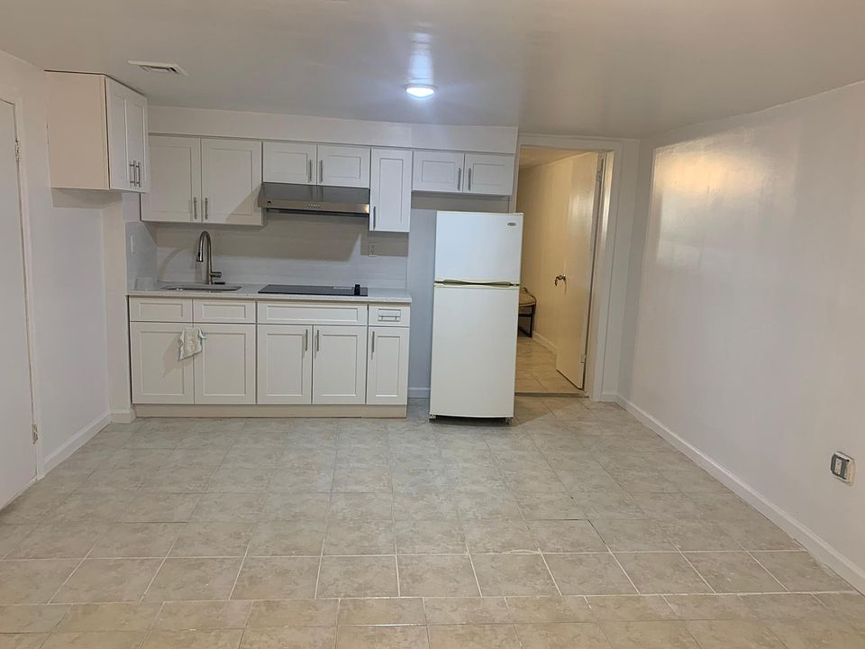 1st image of 239-38 66th Ave Floor 1
