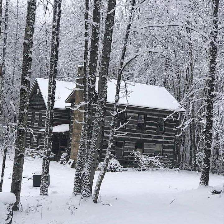 2nd image of 252 Ridgeview Ln
