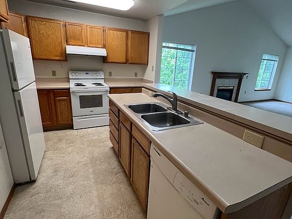 3rd image of 6091 Viroqua Dr APT 2