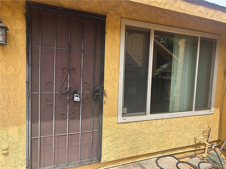 2nd image of 435 W 9th St