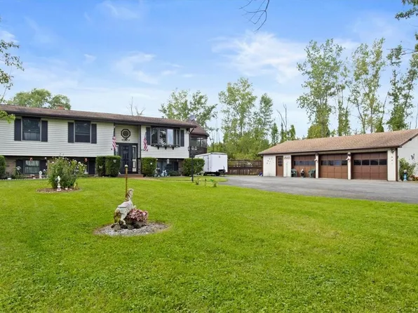 3477 Sweden Walker Rd, Brockport, NY 14420