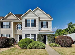 302 Whitehall Ct, Clayton, NC 27520