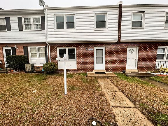 2nd image of 2506 Sedgewick Pl