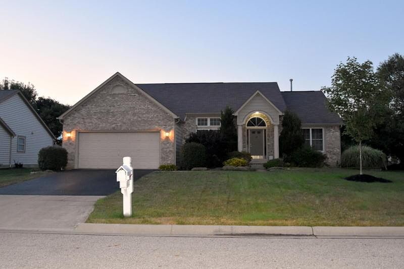 1st image of 6335 Hermitage Dr