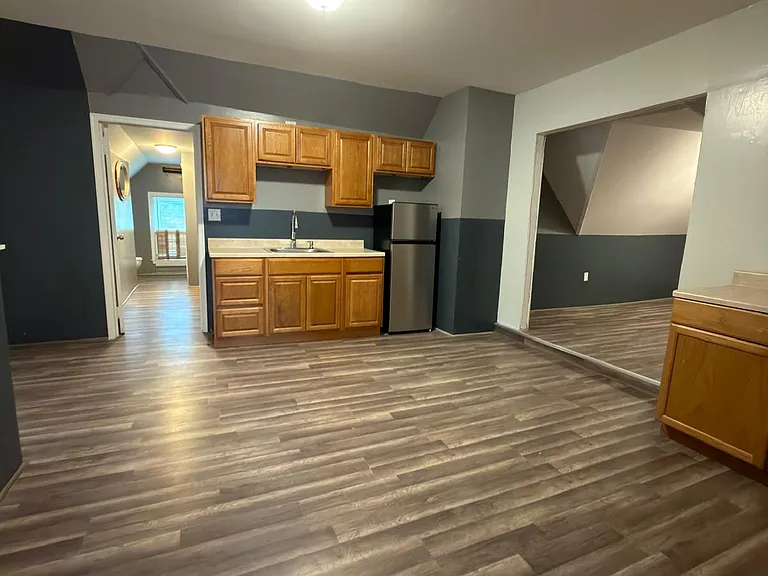 21 Essex St #6 — Photo 12